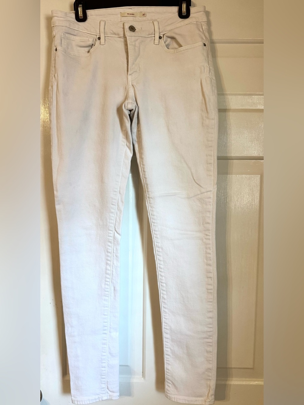 Levi's White Skinny Jeans — Slim Stretch Fit